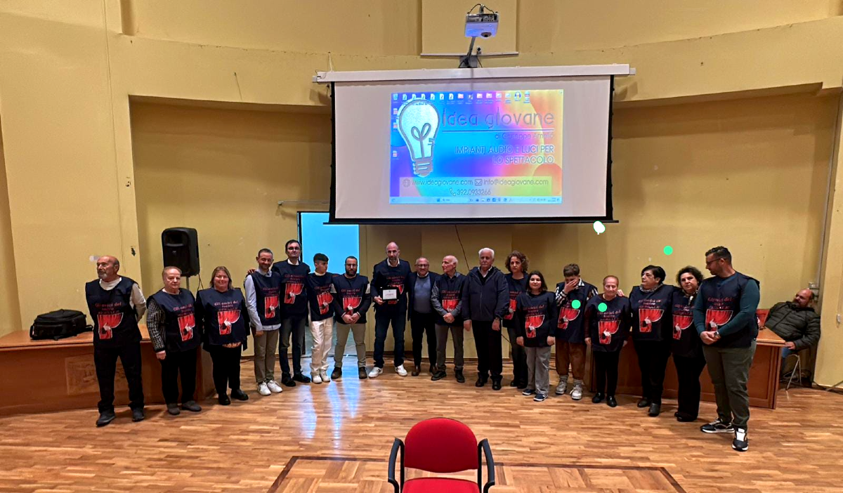 Sersale - Grande festa per i 20 anni di attività degli Amici del Teatro - 