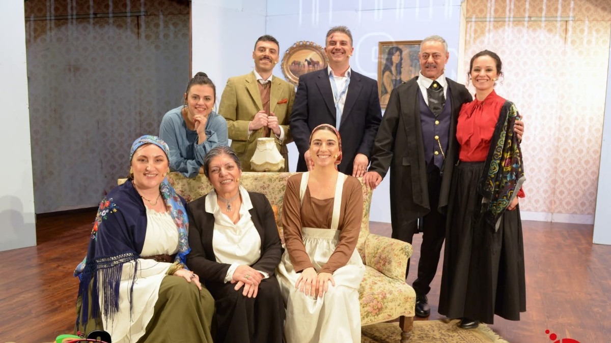 Catanzaro - Al “Comunale” il Teatro Incanto festeggia 20 anni con Pirandello: in scena “Il berretto a sonagli” - 