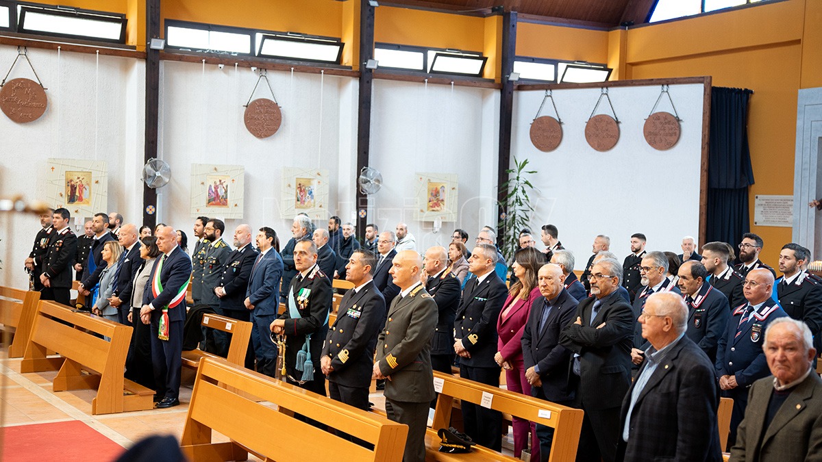 (VIDEO) A Crotone la solenne celebrazione della “Virgo Fidelis”, patrona dell’Arma dei Carabinieri - 