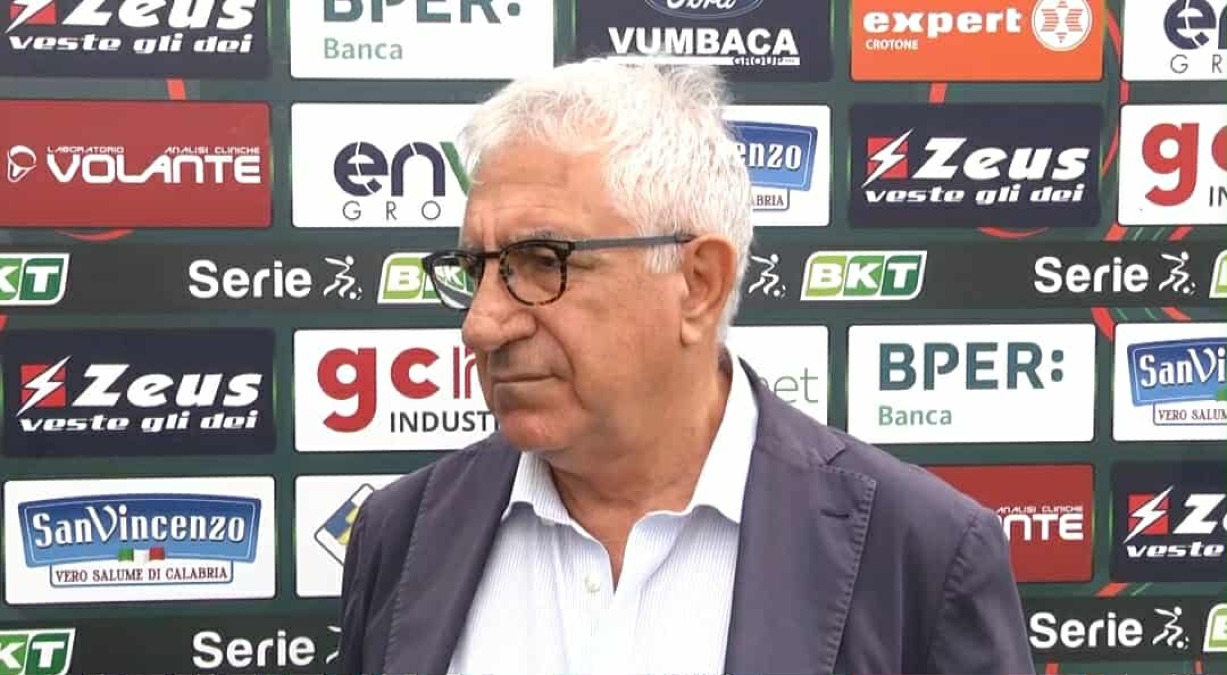 Serie C | L'ex Ursino: "Crotone è stata la mia famiglia. Non dimentico 27 anni di emozioni" - 