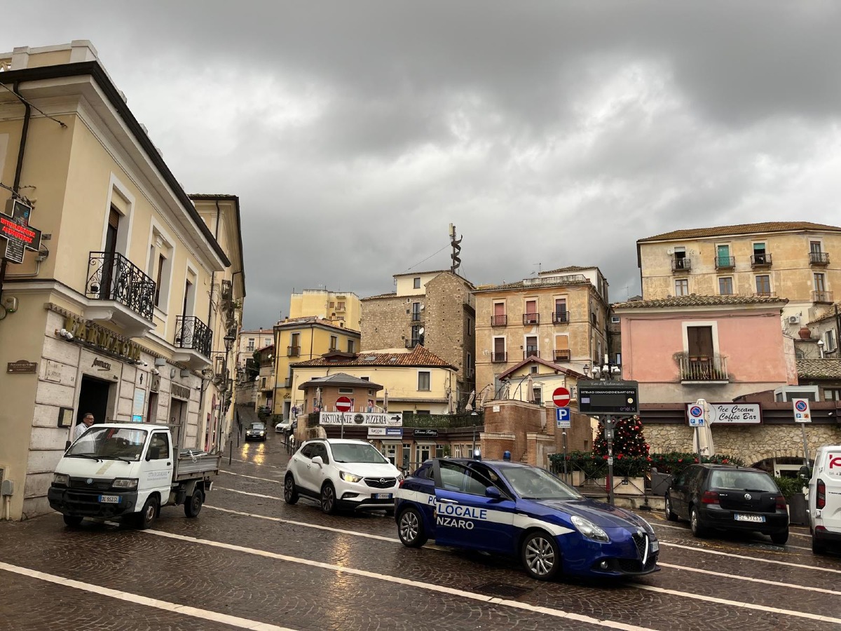 Catanzaro - Senso unico invertito su Corso Mazzini e modifiche in diverse vie principali - 