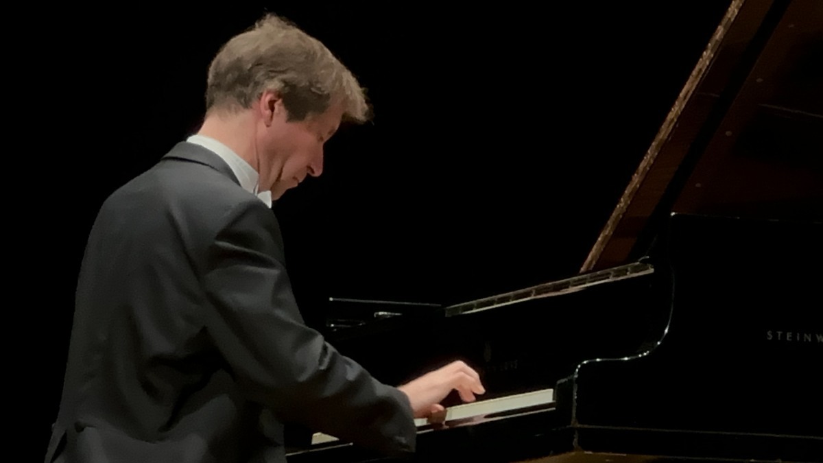 MusicAMA Calabria, l’eleganza e il rigore di Nikolai Lugansky conquistano Lamezia Terme - 