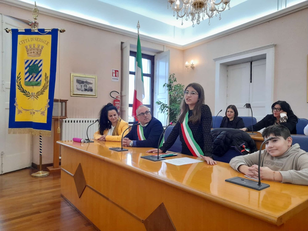 Sersale, insediato il nuovo Consiglio Comunale dei Ragazzi 2025–2027 - 