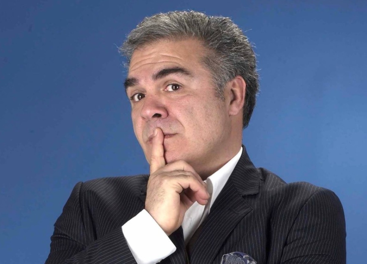 Crotone, Franco Neri al Teatro Apollo con lo spettacolo "Franco, oh Franco" - 