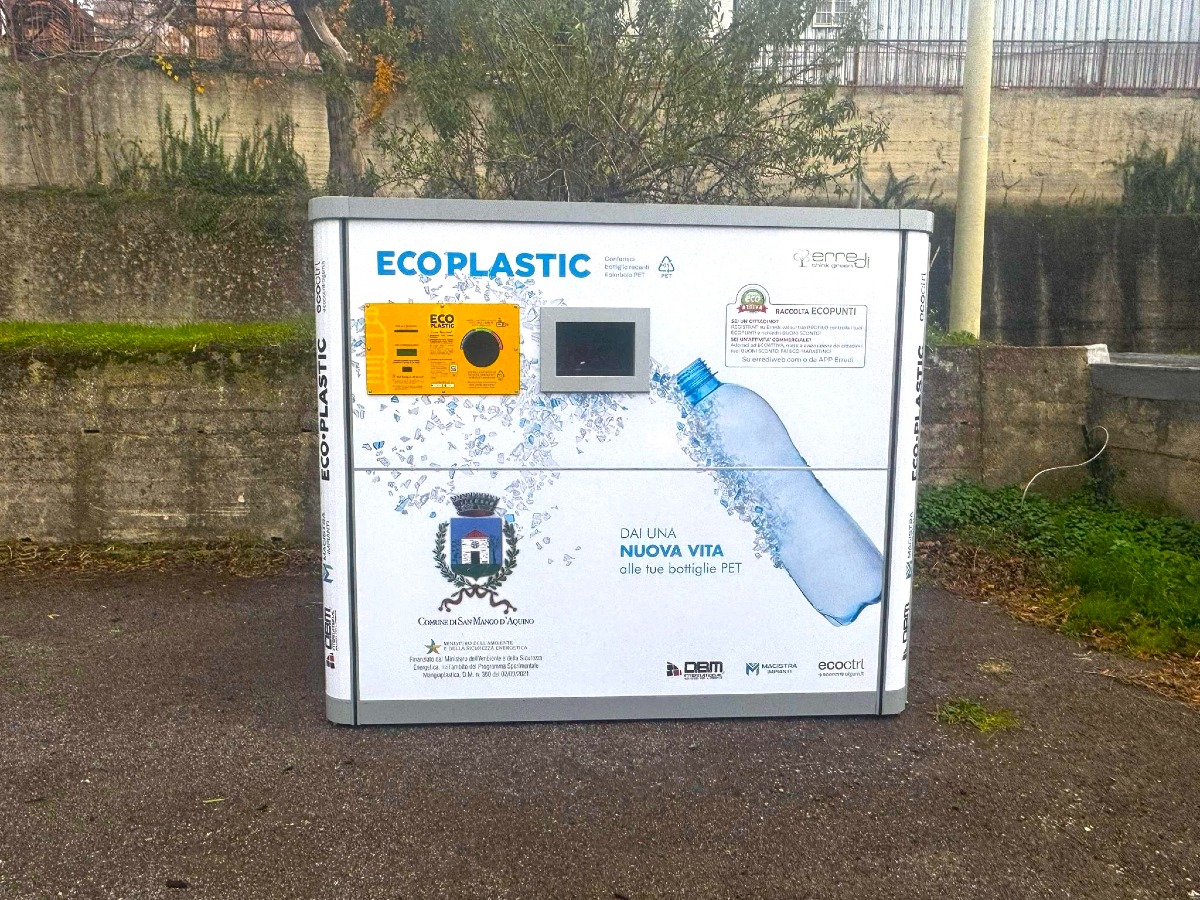 San Mango d’Aquino, arriva la macchina per il riciclo del PET - 