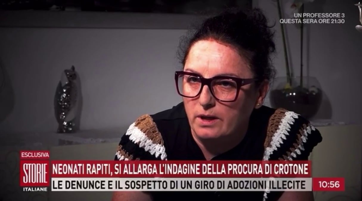 Neonata scomparsa a Cutro, la testimonianza di Agata: “Voglio trovare mia sorella gemella” - 