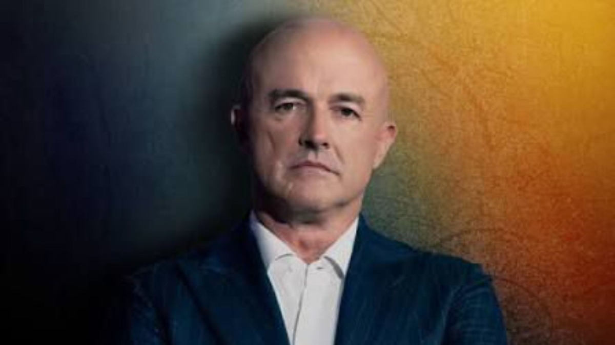 Gianluigi Nuzzi debutta a teatro con “La Fabbrica degli Innocenti” all’Auditorium Unical di Rende - 