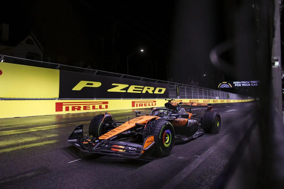 Pole di Norris davanti a Verstappen a Las Vegas, male le Ferrari - 