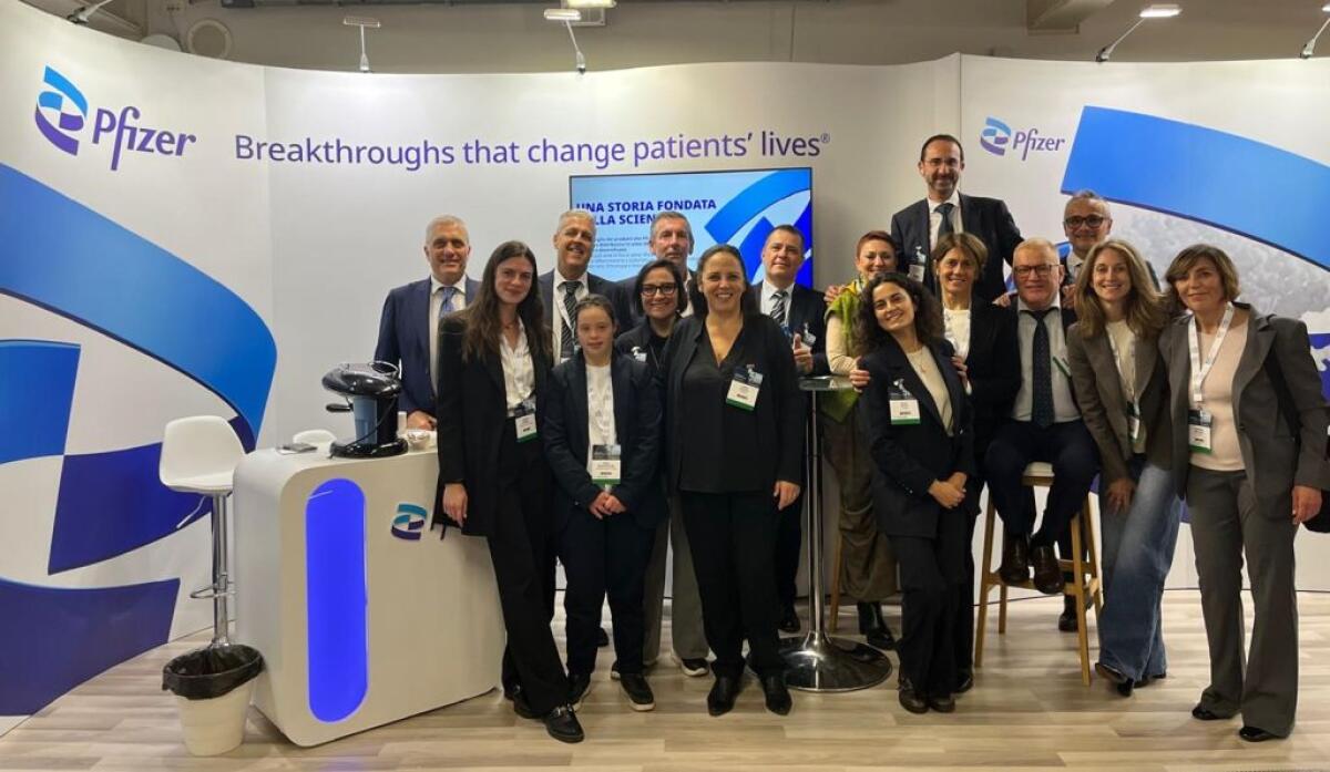 Alla SIFO 2025 Pfizer e Vite Vere Down Dadi ancora insieme per l’inclusione - 