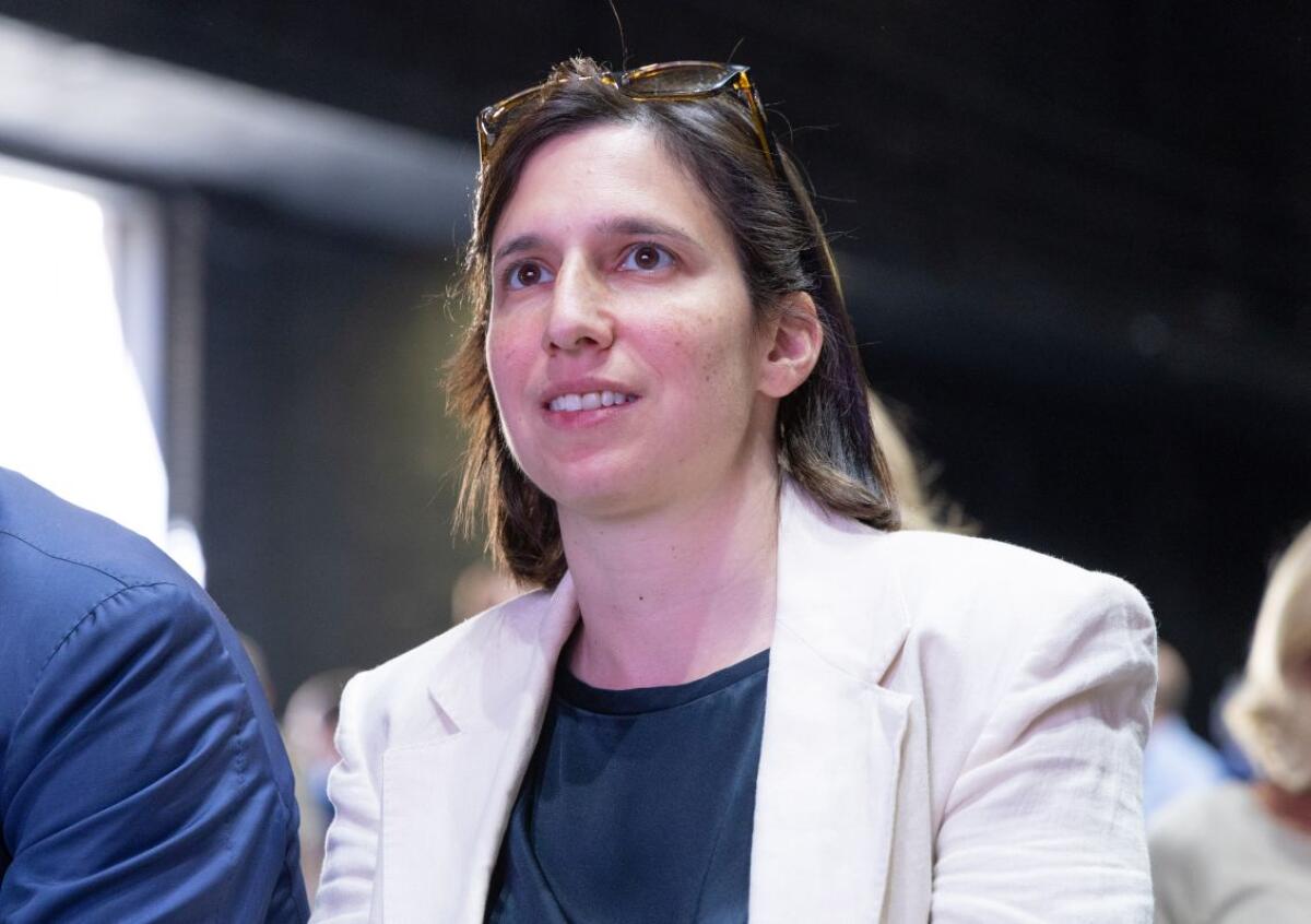 Schlein “Governo Meloni sarà ricordato per salassi a famiglie e imprese” - 