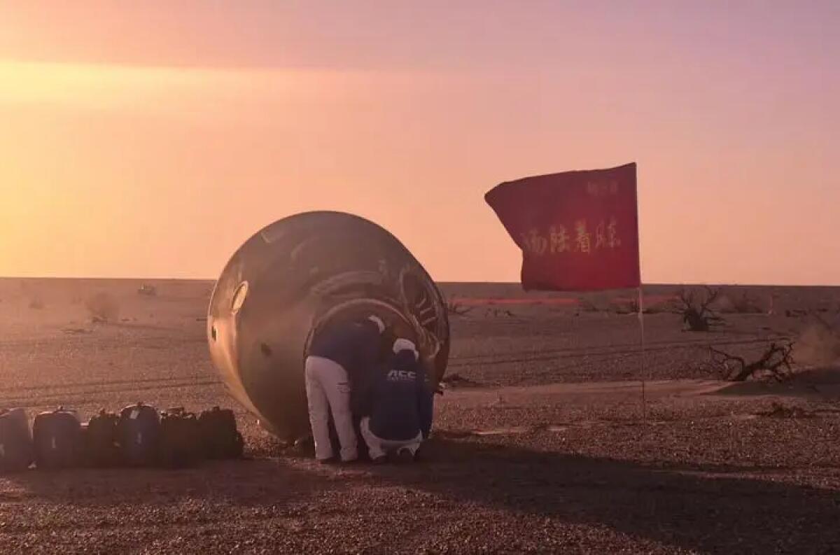 Cina: arrivati a Pechino gli astronauti della Shenzhou-20 - 