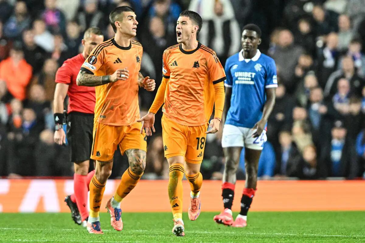 La Roma vince a Glasgow 2-0, reti di Soulè e Pellegrini - 