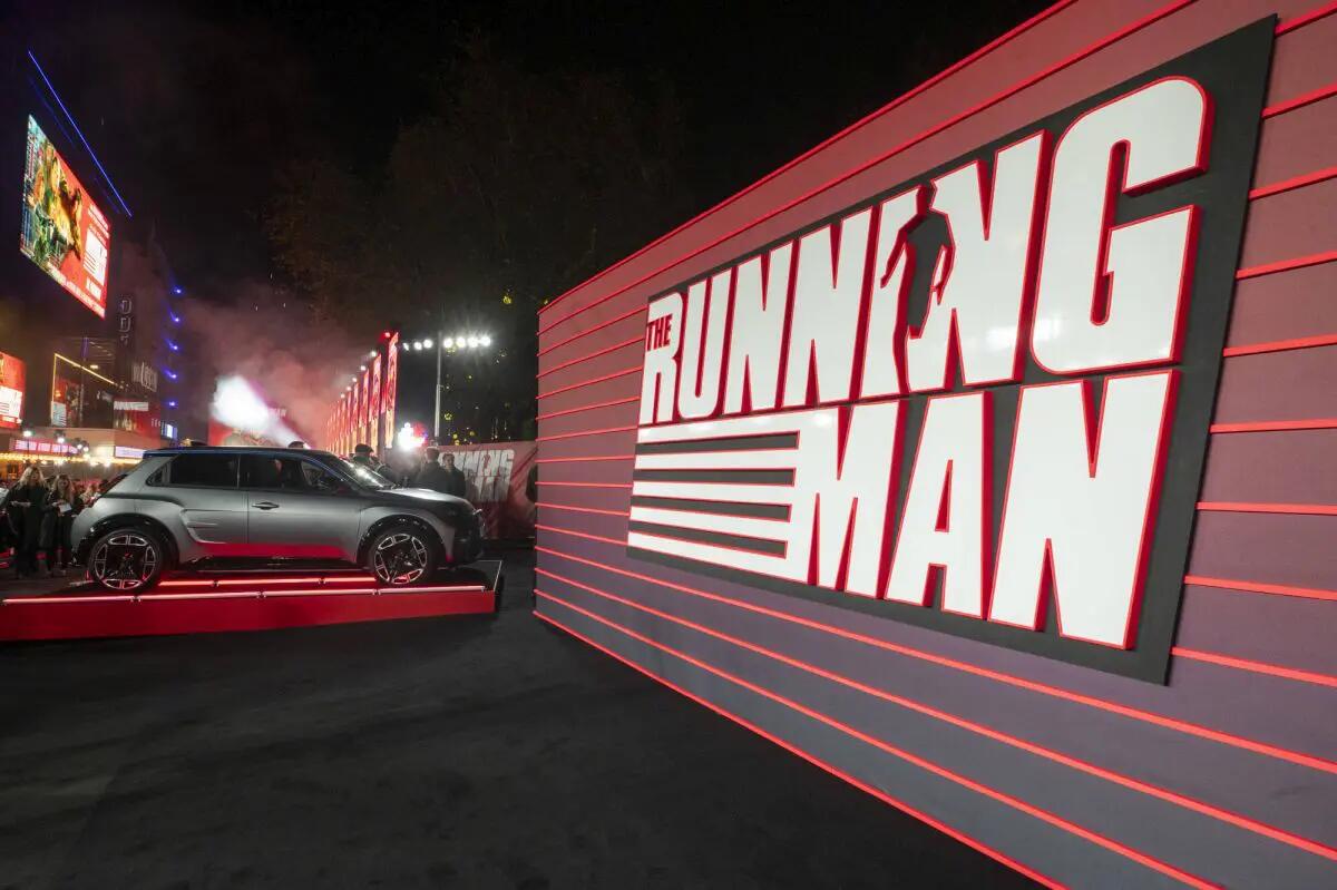 Alpine A290 elettrizza il red carpet all’anteprima del film Running Man - 