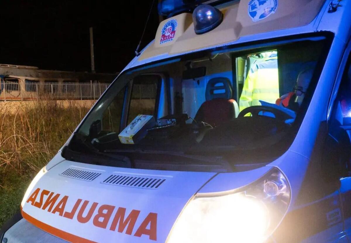 Scontro tra auto nel Cosentino, 2 morti e 4 feriti - 