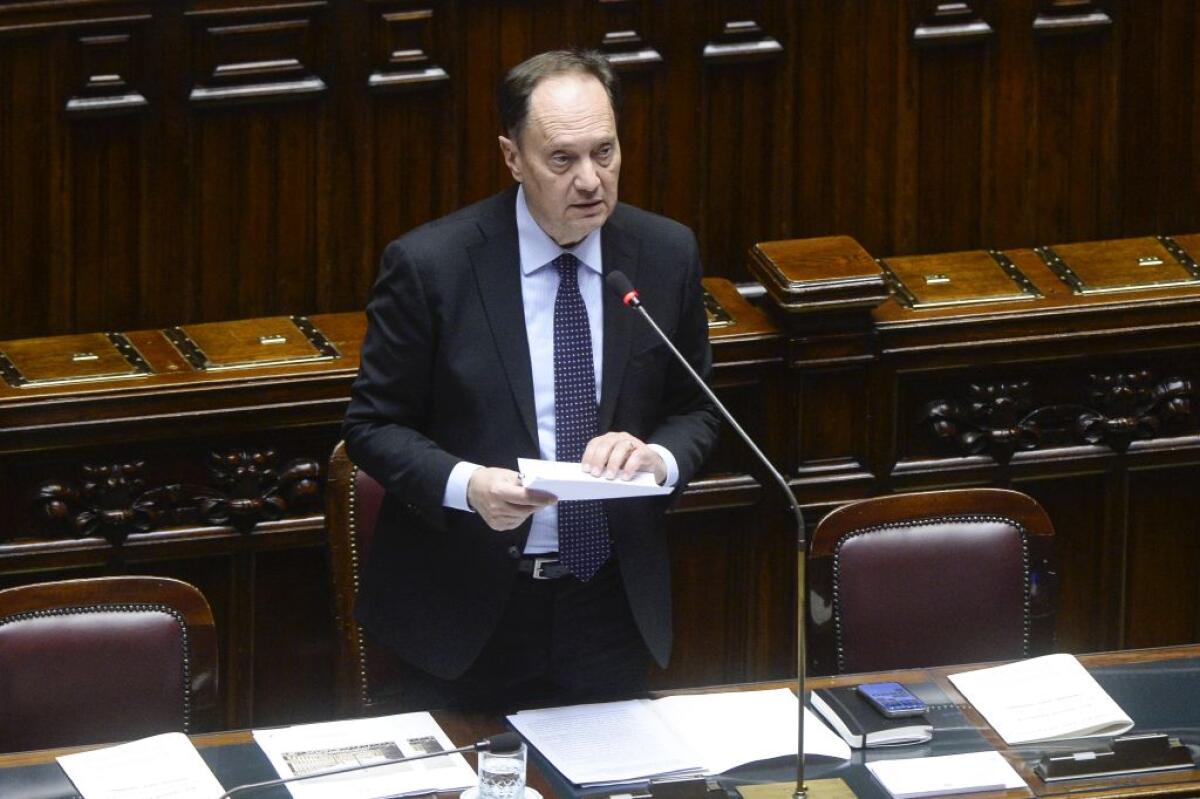 Ciriani “Con la manovra non aiutiamo i milionari, pochi margini per intervenire” - 