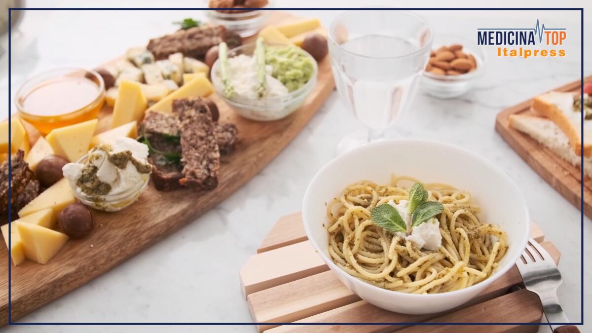 Sana alimentazione alleata della longevità, i consigli di Sorrentino - 