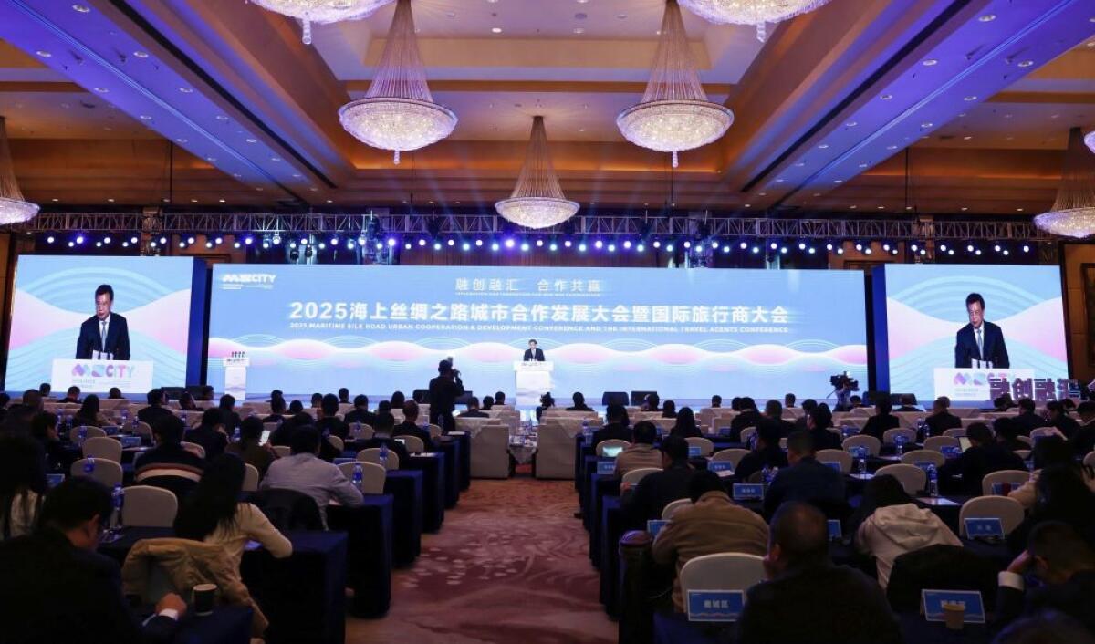 Cina, conferenza unisce idee per la Via della Seta Marittima - 