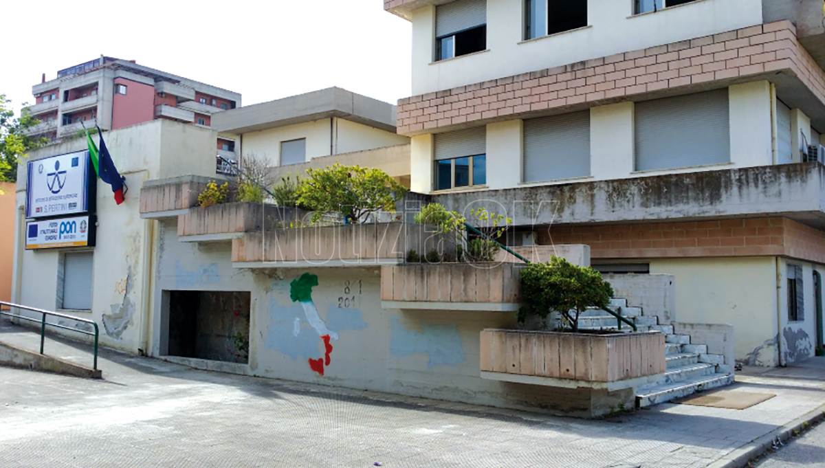 Crotone - Open Day al Pertini-Santoni - 