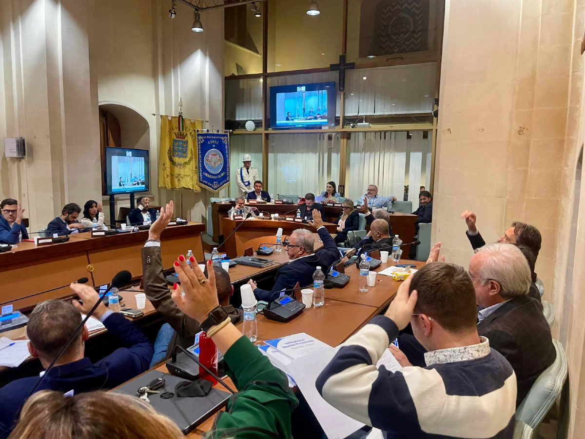 Corigliano-Rossano, convocato il Consiglio Comunale: sei punti all'ordine del giorno - 