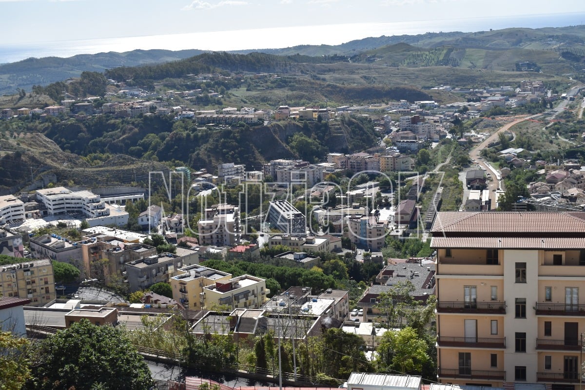 Catanzaro - Riaperta al traffico una parte di Viale dei Normanni - 