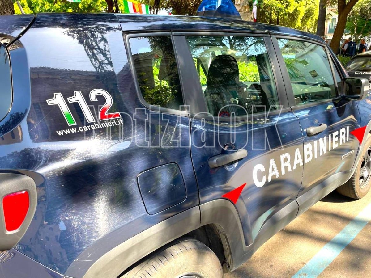 Truffe agli anziani in Calabria, smantellata la rete dei “finti incidenti”: 21 misure cautelari e sequestri - 