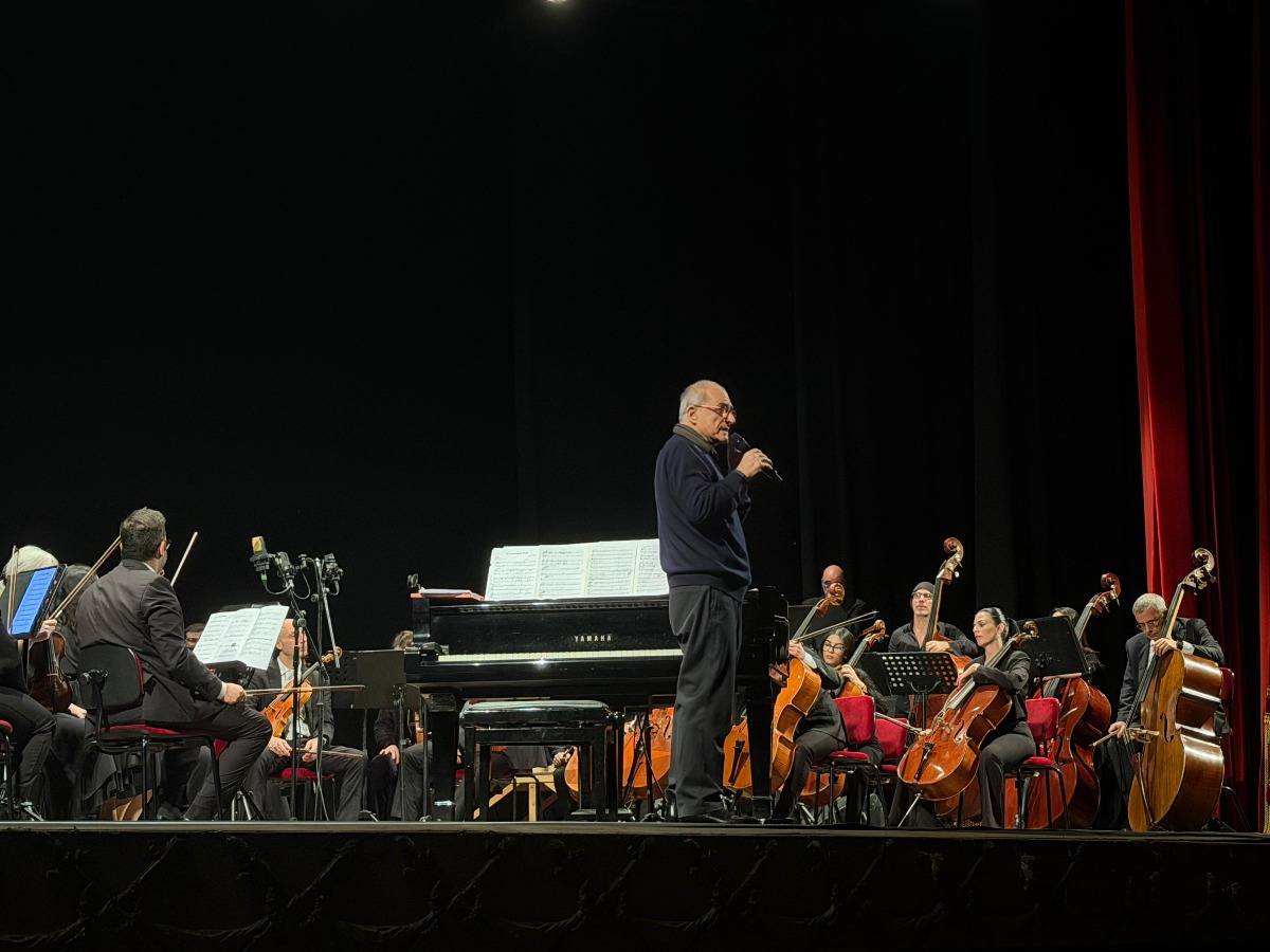 Cosenza, applausi per il trio del pianista Enrico Pieranunzi e l’Orchestra Sinfonica Brutia - 