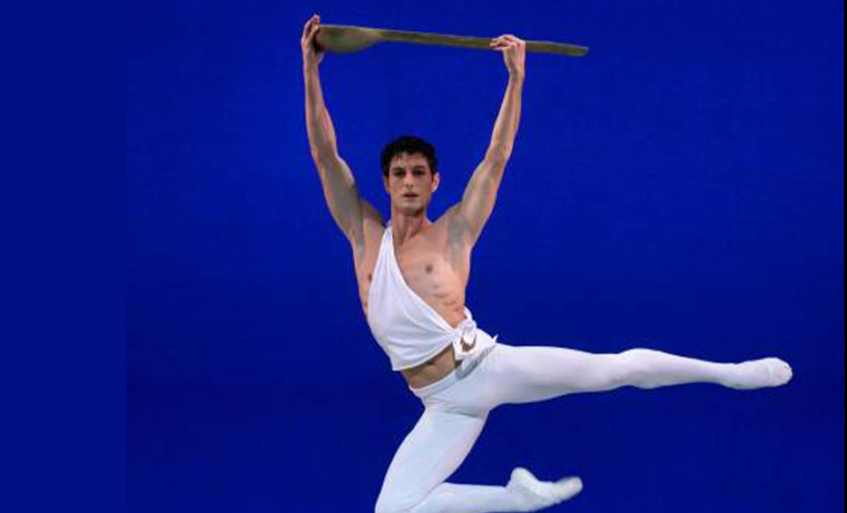 Crotone, Christmas Show: arte orafa e danza in ausilio all’Oncologia crotonese. - 