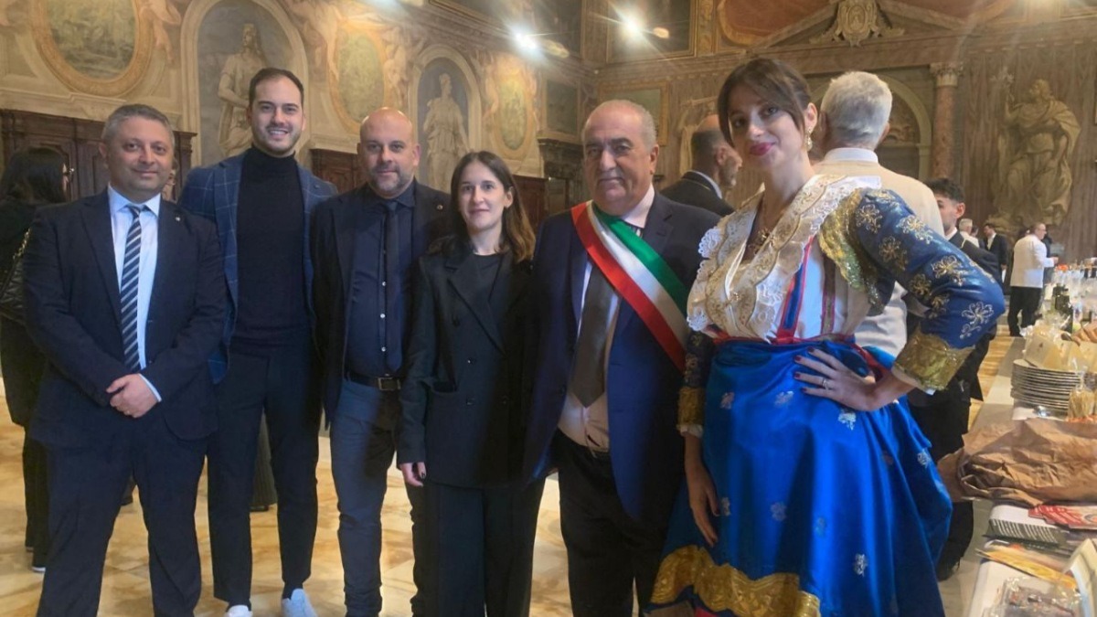 Frascineto in Vaticano: celebrazione della cultura arbëreshe tra spiritualità e istituzioni - 