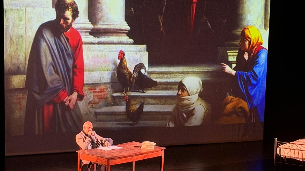 “L’Amore mio non muore”: Saviano porta in scena i colori del sentimento - 