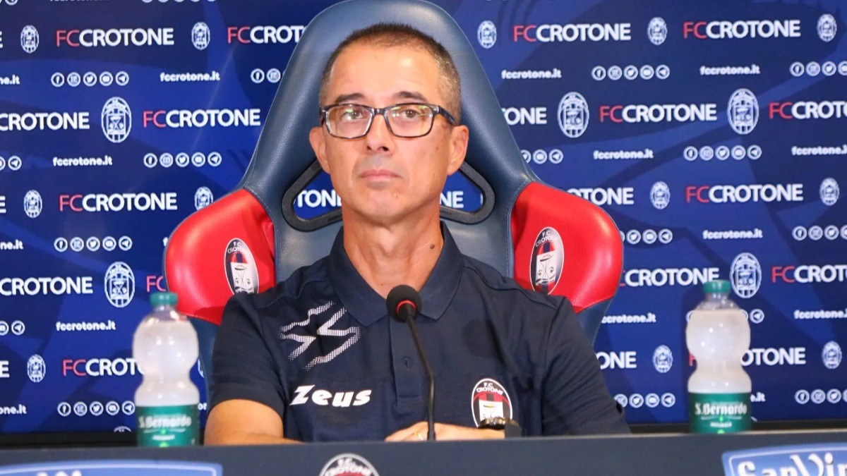 Coppa Italia | #PotenzaCrotone 3-1, Longo: «Dobbiamo fare un esame generale. È giusto chiedere scusa all’ambiente» - 