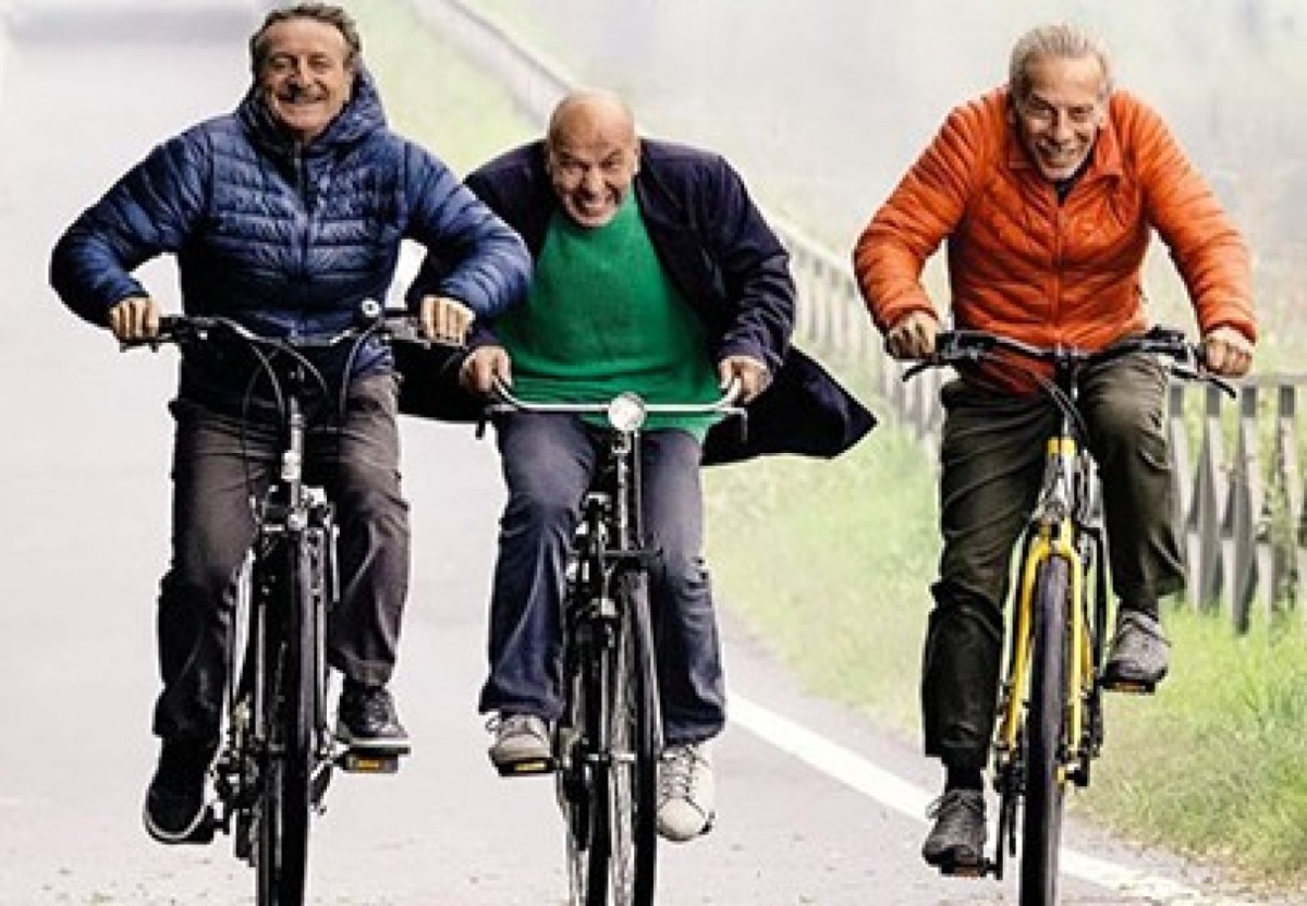 Crotone, al Cinema Teatro Apollo il film "Attitudini - Nessuna" con Aldo, Giovanni e Giacomo - 