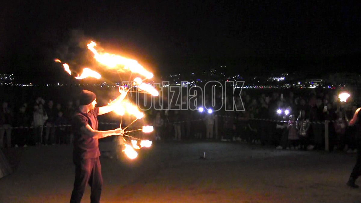 Crotone, si accendono i fuochi di Santa Lucia: festa sul lungomare (il programma) - 