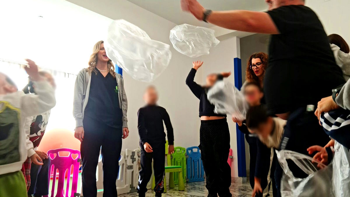 Crotone - É iniziato Eikasia Immagina Festival: un viaggio di inclusione e cultura - 