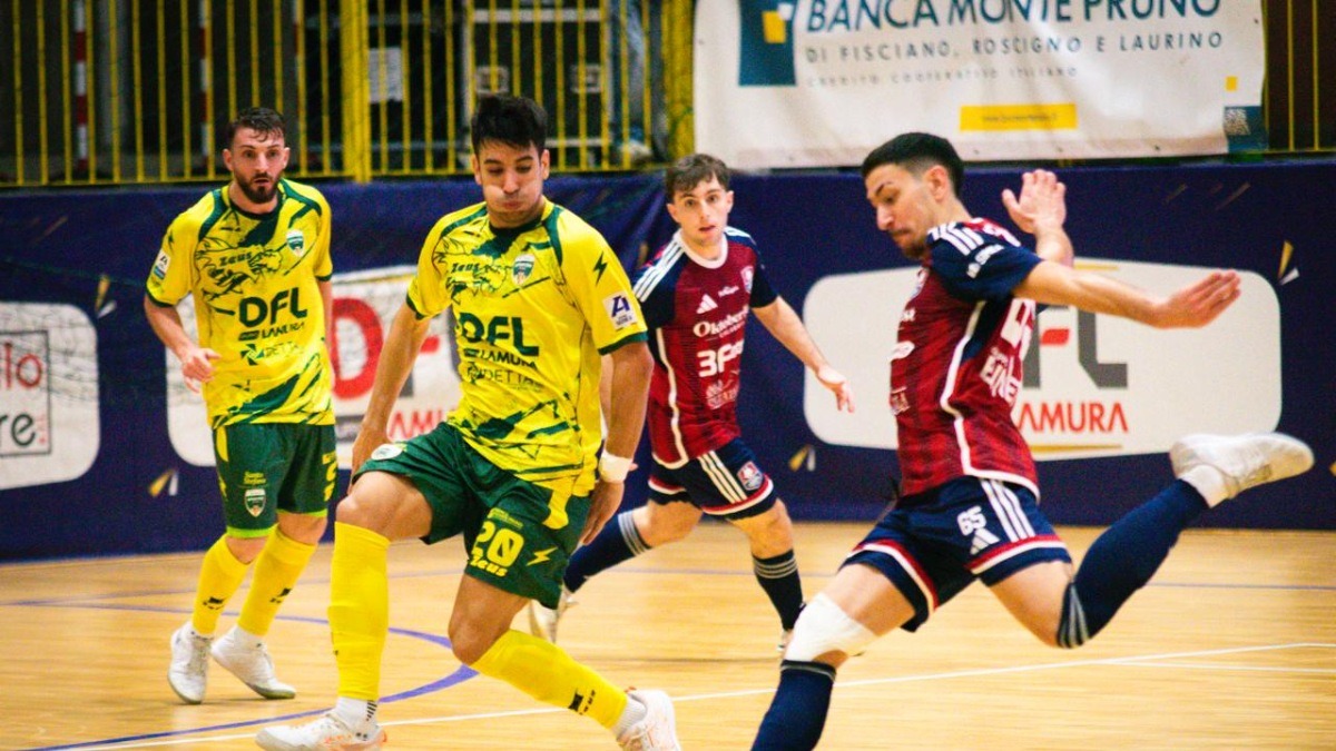 Calcio a 5 - I lupi lottano ma non basta: a San Rufo vince il Sala Consilina 2-1 - 