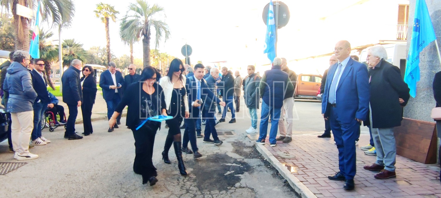 La UIL inaugura la nuova sede a Crotone - Senese: “Un presidio di dignità, diritti e presenza" - 