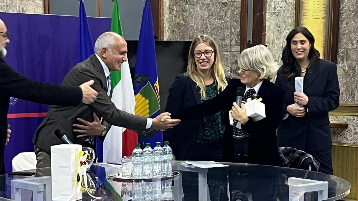 Cosenza - Il Sindaco all’iniziativa “Il primato delle donne” promossa dal Centro Italiano Femminile - 