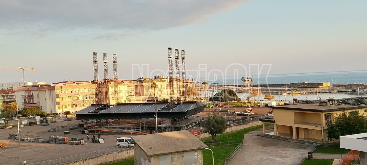 Capodanno RAI a Catanzaro: prende forma la copertura del palco - 