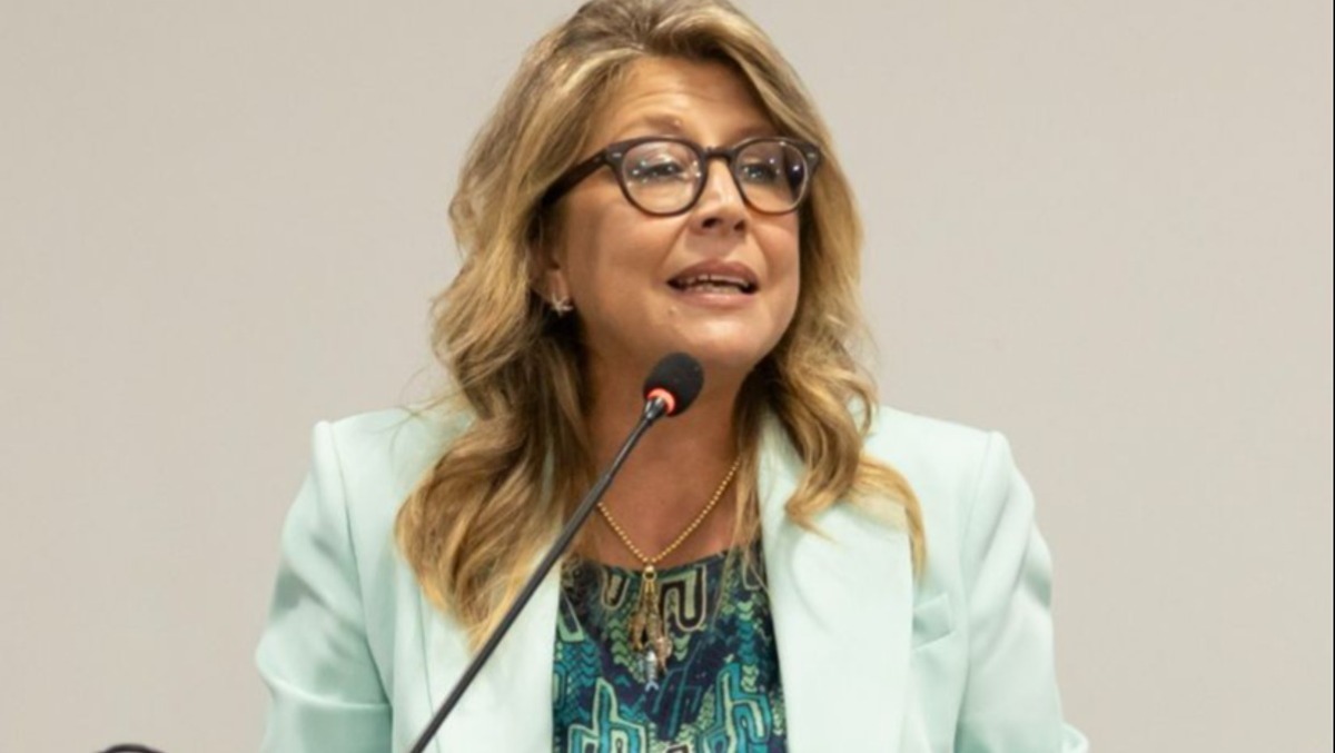 Cosenza, Bianca Rende inaugura un ciclo di assemblee pubbliche dal titolo “Discute la città” - 