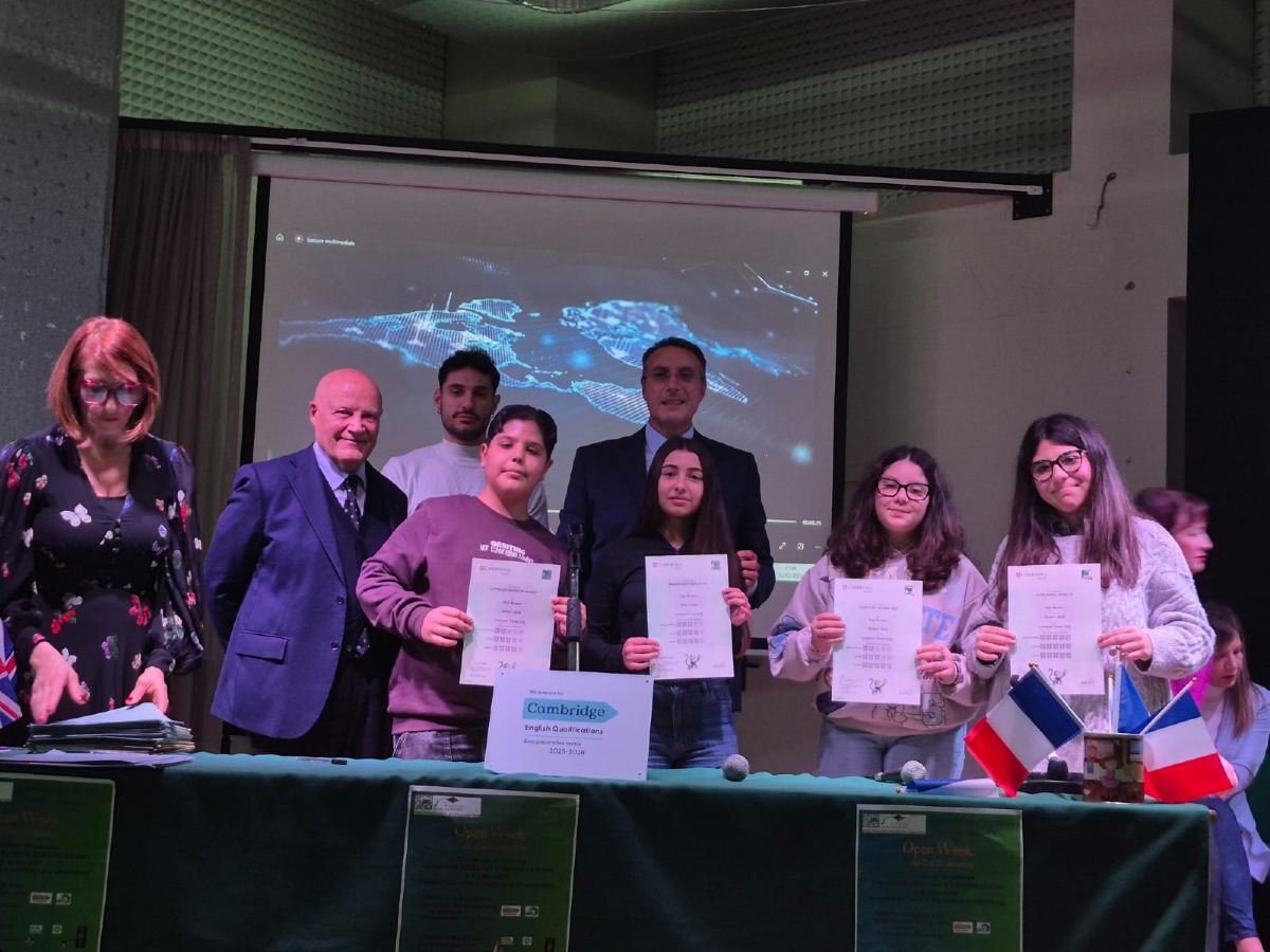 Lamezia - Straordinaria partecipazione per l’Open Week dell’I.C. “Perri Pitagora Don Milani” - 