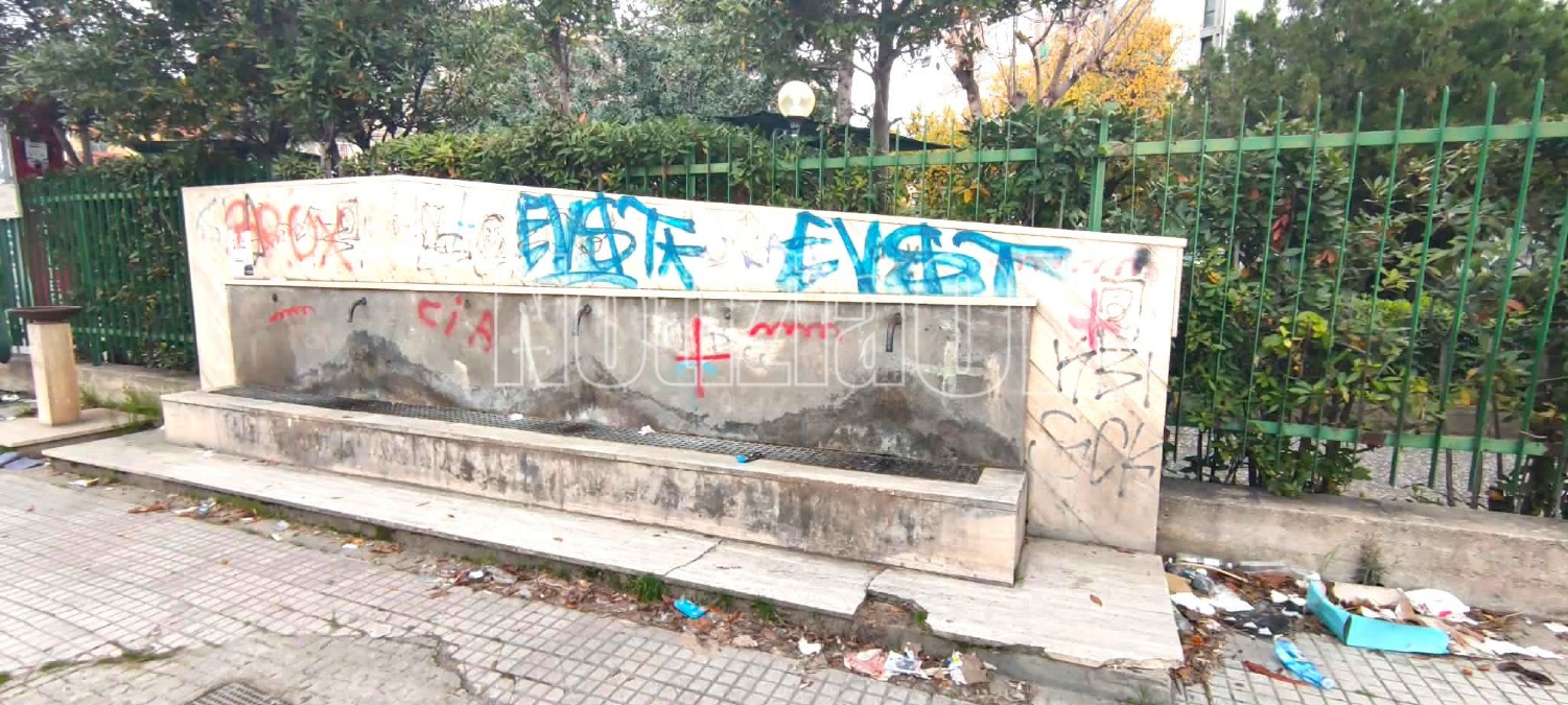 (Foto) Crotone, le "Senatorelle" da ricchezza della città ad elogio al degrado urbano - 