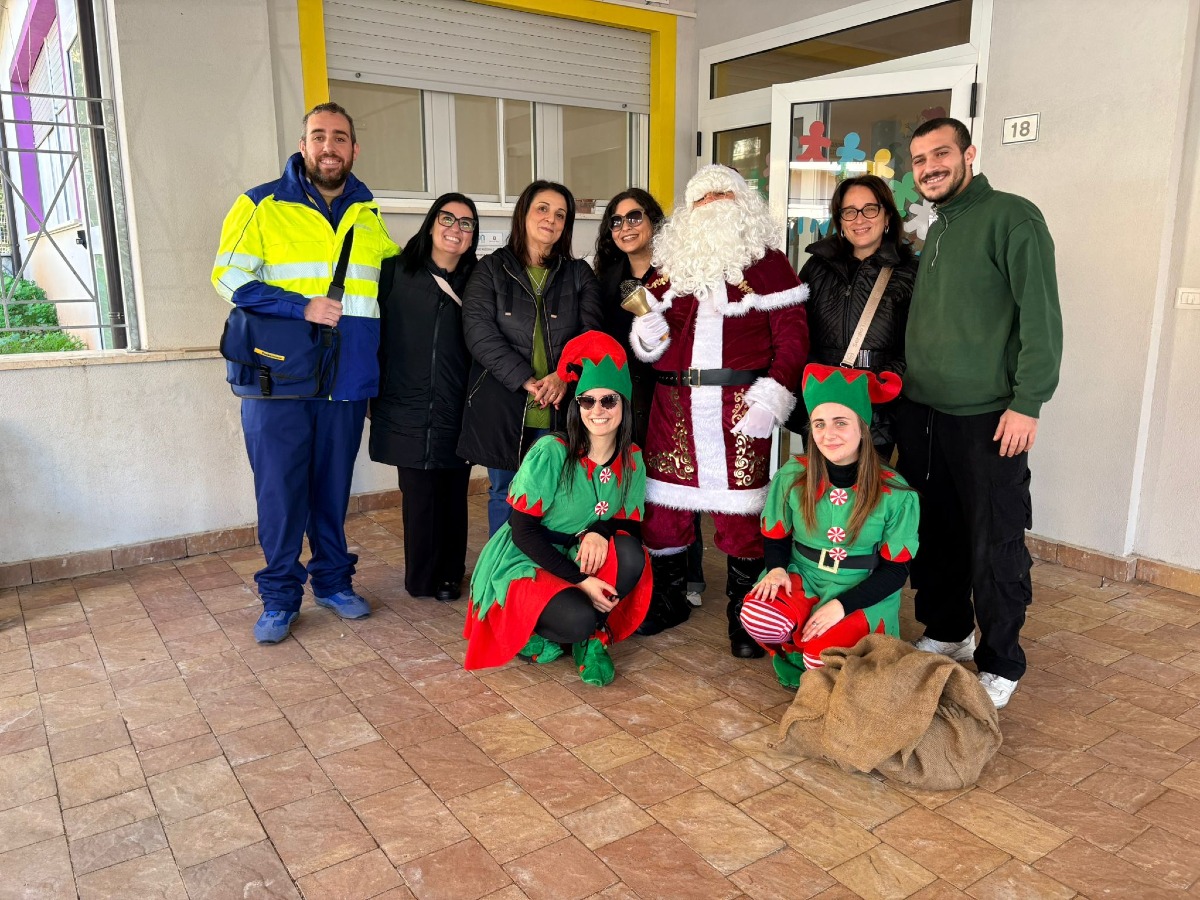 Pianopoli, un natale a misura di bambini con Poste Italiane - 