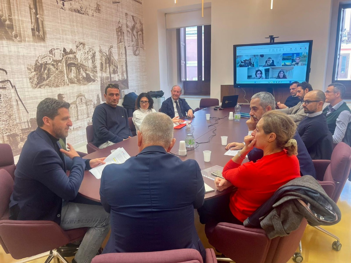 Corigliano-Rossano, incontro in Comune con Enel e organizzazioni sindacali - 