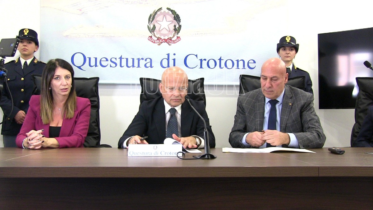 (Video) Crotone, la Polizia di Stato e Comune unite per il recupero dei soggetti maltrattanti - 