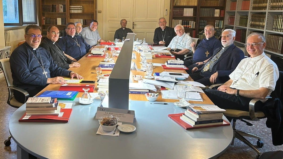 Oggi la Conferenza Episcopale Calabra si riunisce a Crotone - 