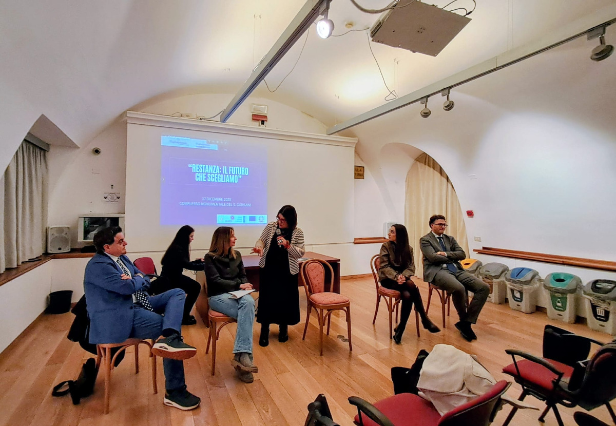 A Catanzaro dati, idee e testimonianze per trasformare il restare in sviluppo concreto - 