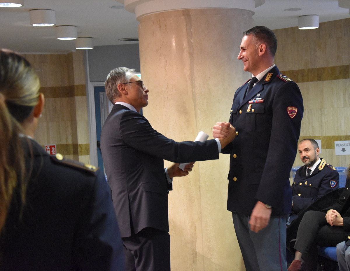 Catanzaro - La Polizia festeggia il Natale, commemorando anche i caduti  - 