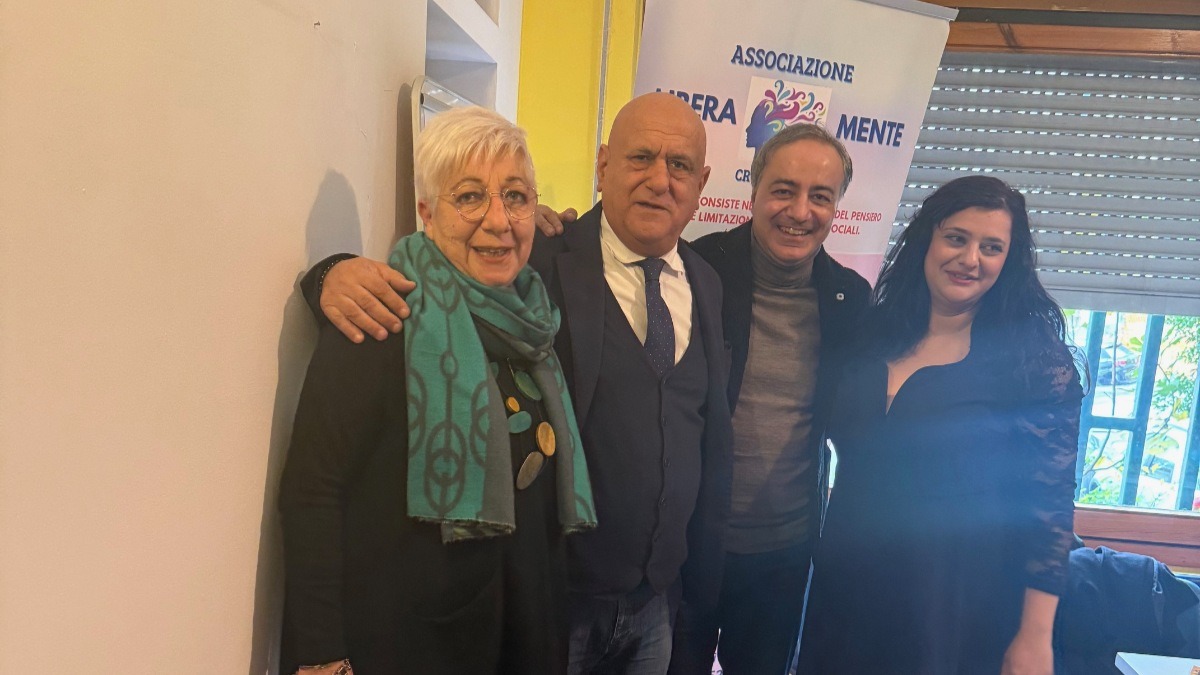 “Natale con il Sorriso”, a Crotone una città unita per i bambini con disabilità e autismo - 