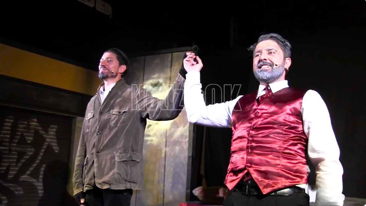 La vera storia di Babbo Natale a Crotone: teatro e magia per grandi e piccoli - 