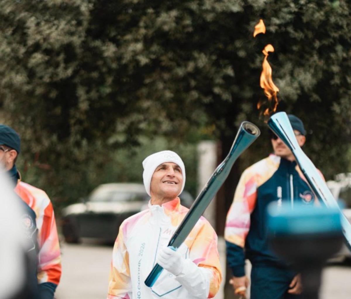 Borgia celebra con orgoglio la Fiamma Olimpica: un momento di emozione per la comunità - 
