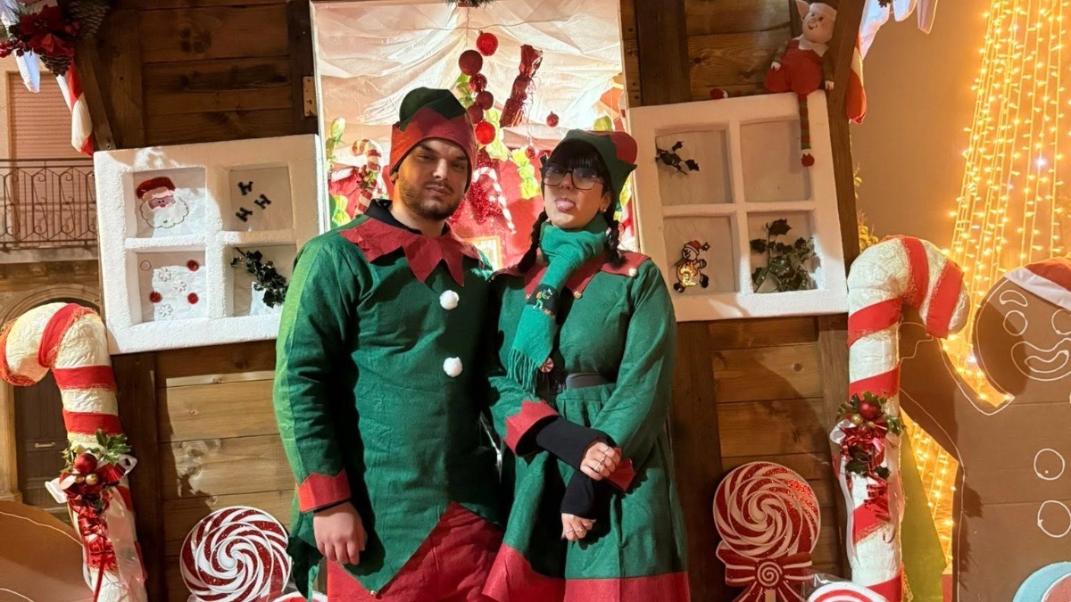 Belsito, Babbo Natale e i suoi elfi raccolgono i desideri dei bambini - 